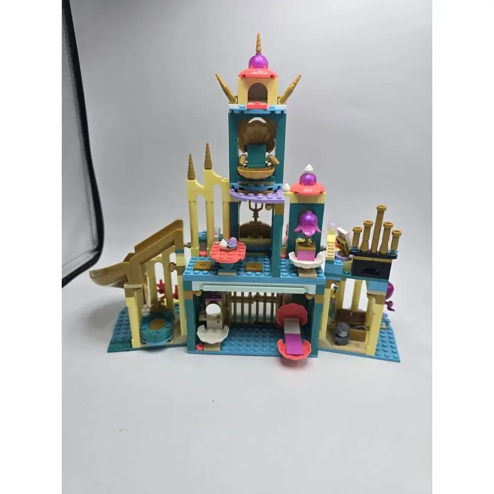 LEGO 43207 Disney Princess Ariel's Underwater Sea Castle Not Complete